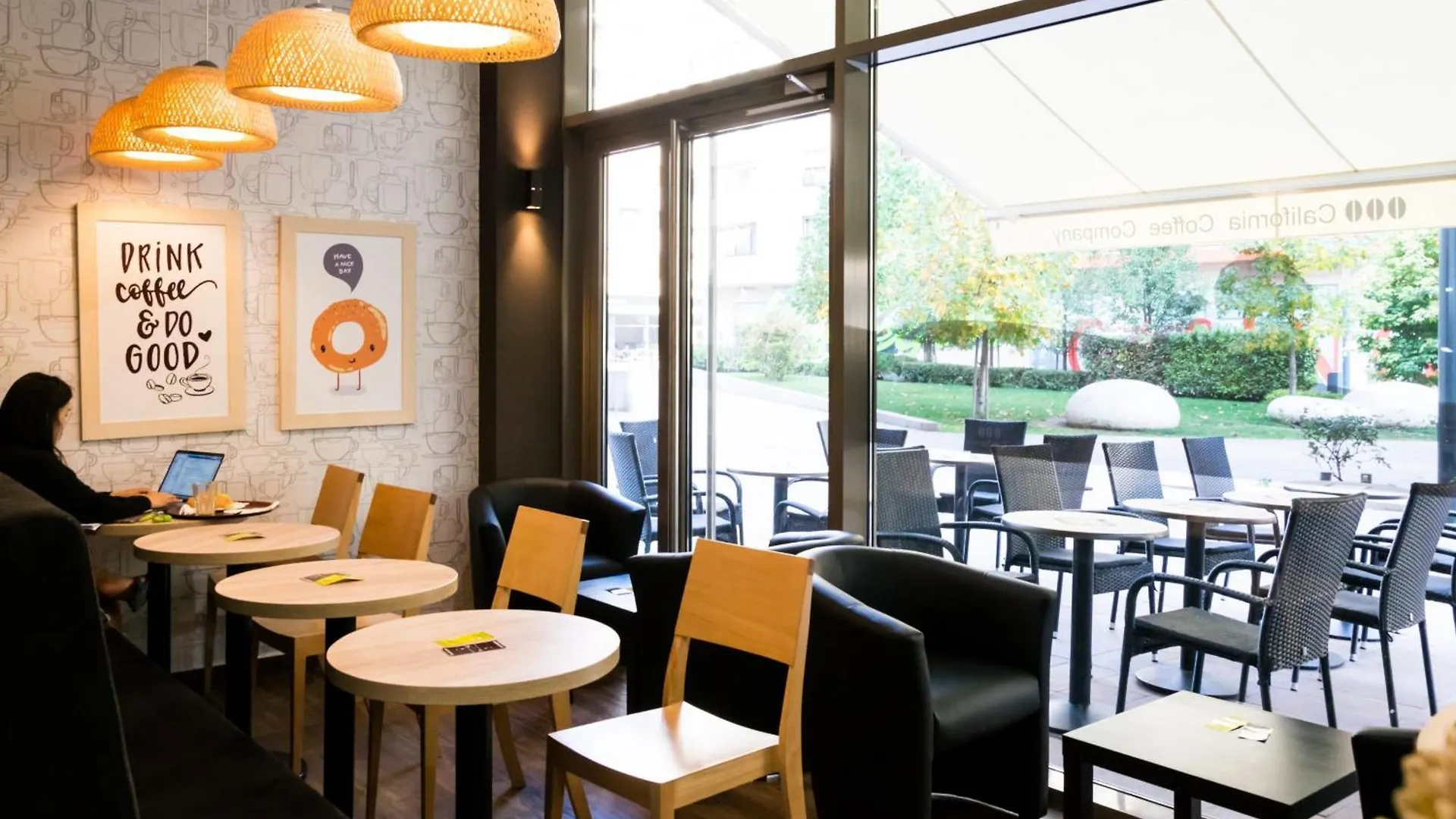 Corvin Royal Apartments - Breakfast Available Budapest 0*,  Hungary